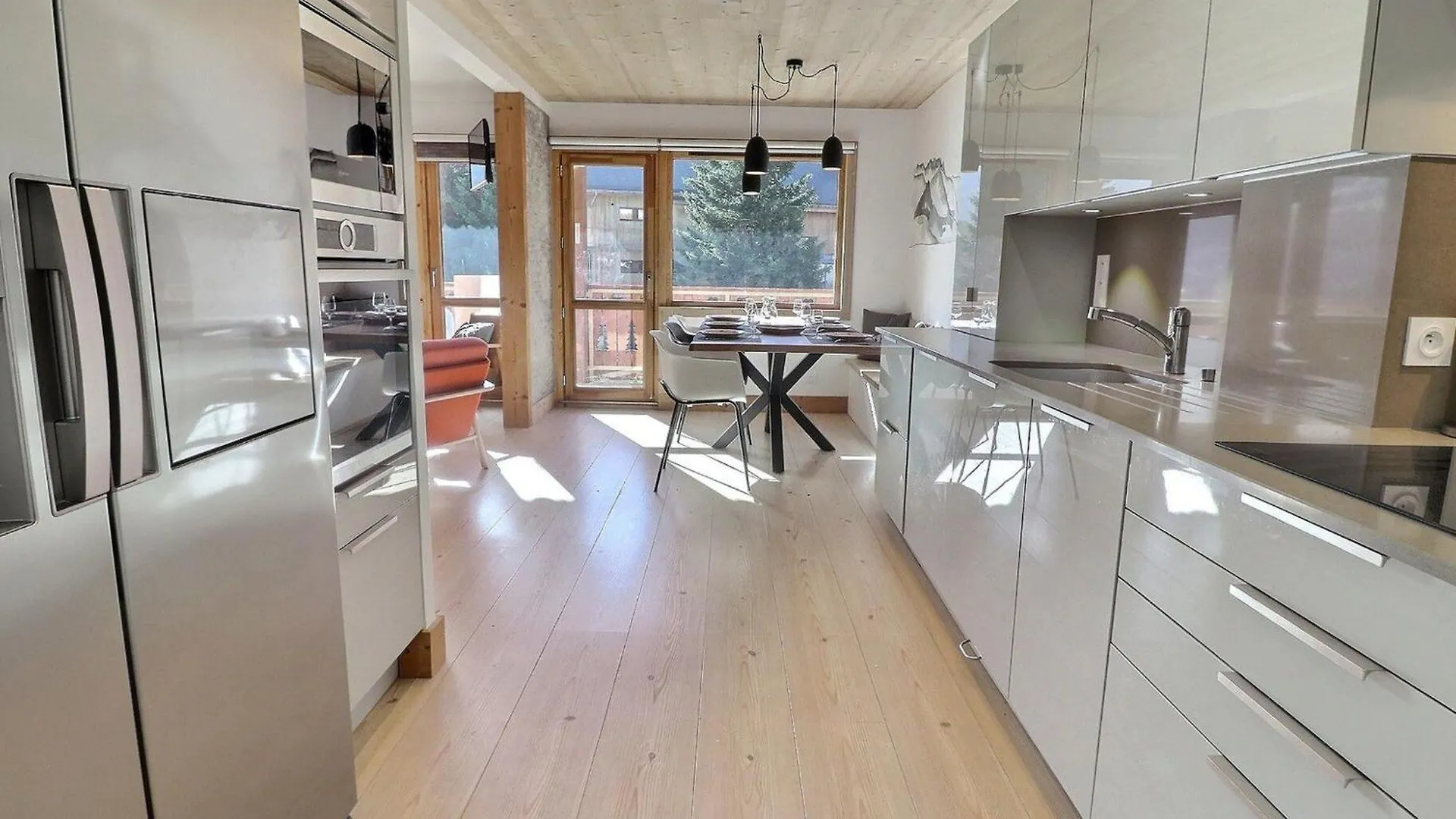 Charmant 3 Pieces A Meribel Avec Balcon Et Wifi Gratuit - Fr-1-182-243 Les Allues Franciaország